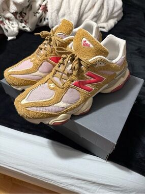 New Balance 9060 Great Plains/True Red